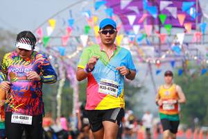 BIB: 47396, 45031
                            <button type="button" onclick="openModal(9904273)" class="btn btn-primary btn-sm float-right btn-popup" data-toggle="modal" data-target=".modal-high-quality">
                        <i class="fas fa-shopping-cart"></i> Add to Cart
                    </button>
                                            <button type="button" onclick="isThisMe(9904273, true)" class="btn btn-success btn-sm float-right btn-popup btn-isme hidden" data-toggle="tooltip" data-placement="bottom" title="นี่คือรูปของคุณใช่ไหม คลิกที่นี่เพื่อเอาเข้าอัลบั้ม">
                        <i class="fas fa-plus"></i> Add to album
                    </button>
                    <button type="button" onclick="isThisMe(9904273, false)" class="btn btn-warning btn-sm float-right btn-popup btn-isnotme hidden">
                        <i class="fas fa-ban"></i> Remove from album
                    </button>